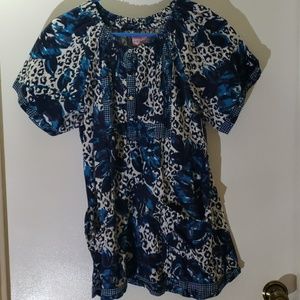 Women's scrub top